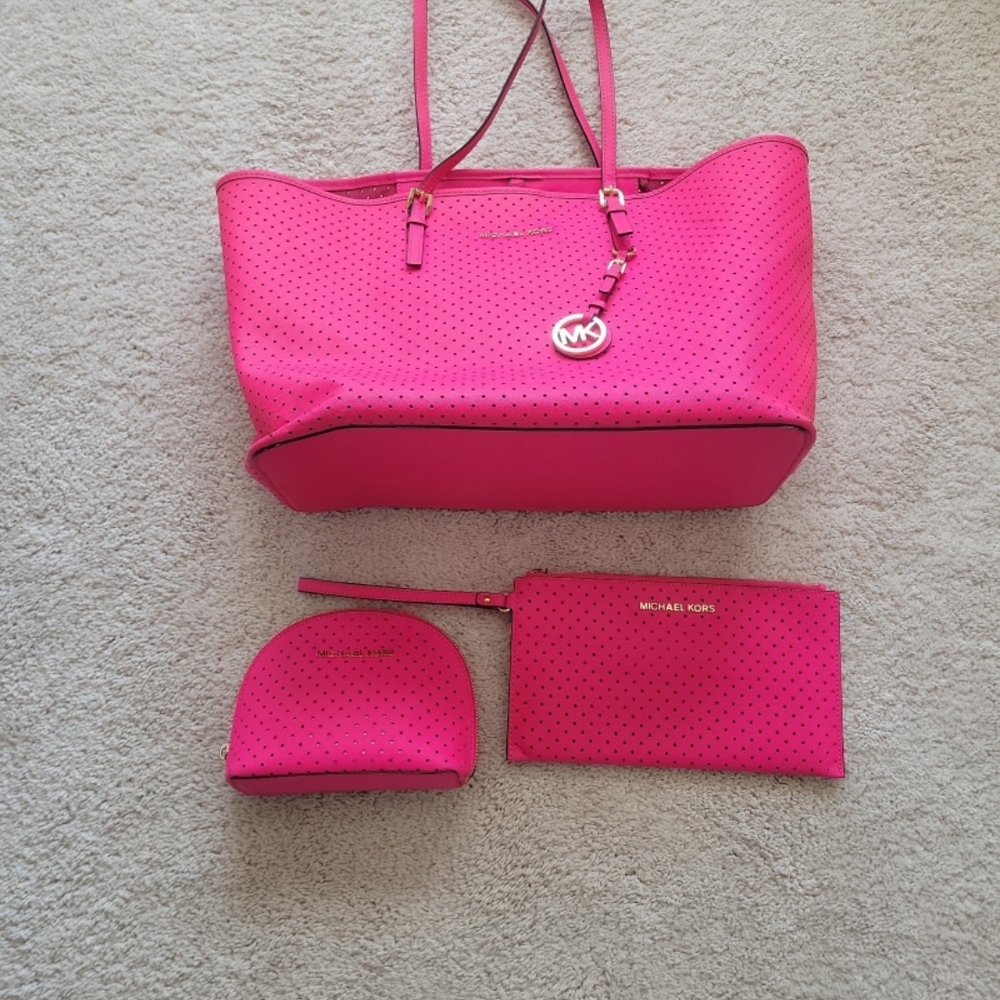 Michael Kors Pink Jetset Tote Bag